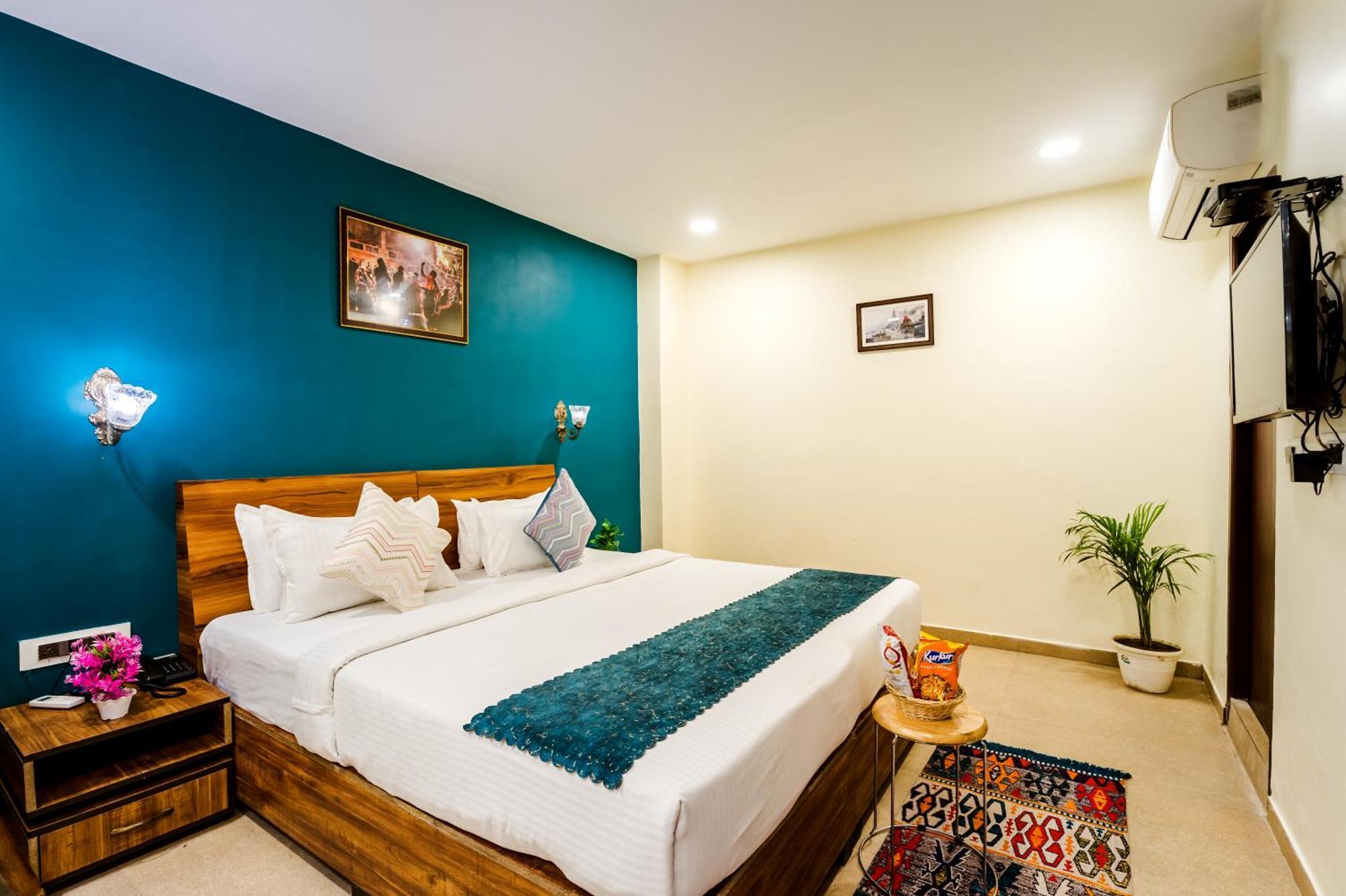 Tripli Hotels Silver Shine Benares Buitenkant foto